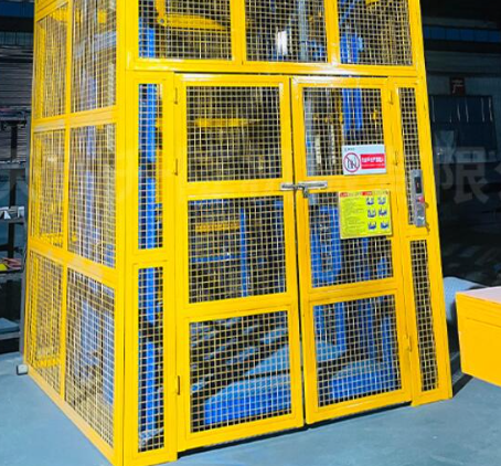 汕头货梯可以安装在室外吗